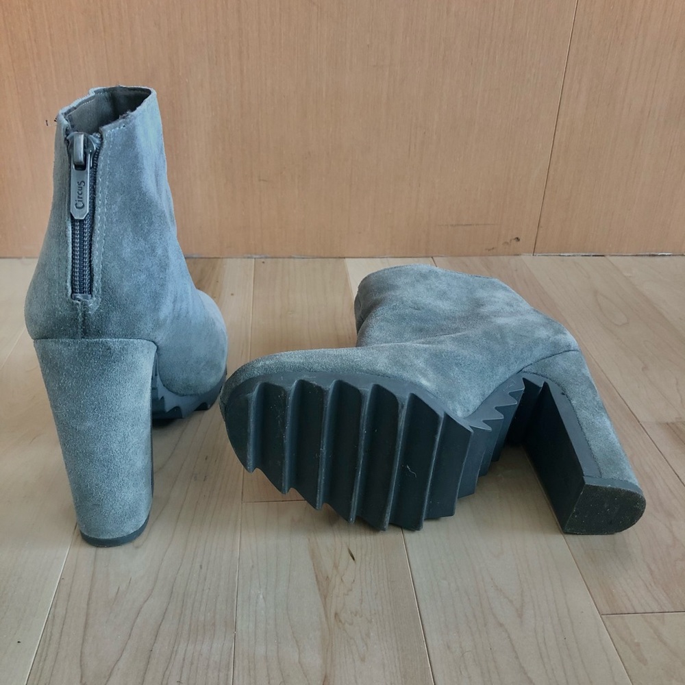 Circus by Sam Edelman Suede Boots - size 8.5